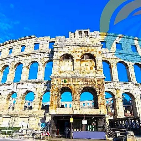 1230 Appartement Pula