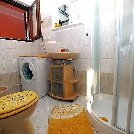 Appartement 1230 *